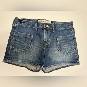 Hollister California Women's Blue Denim Stretch Low Rise Shorts Sz 1